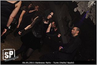 darknessparty_may2011_02