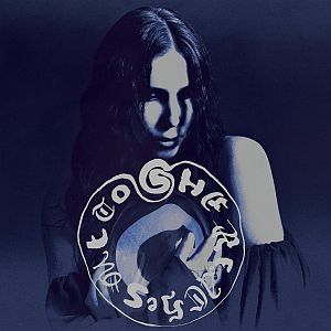 chelsea wolfe shereachesout