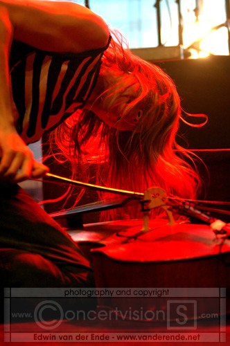 apocalyptica02.jpg apocalyptica02.jpg