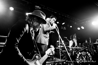 VintageTrouble-3