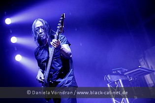 Reflections Of Darkness Music Magazine Live Review Dream Theater Dusseldorf 14