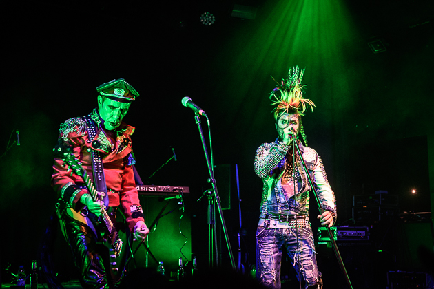 siguesiguesputnik frankguethoff03