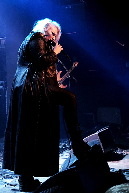 12 NooraLouhimo BattleBeast2