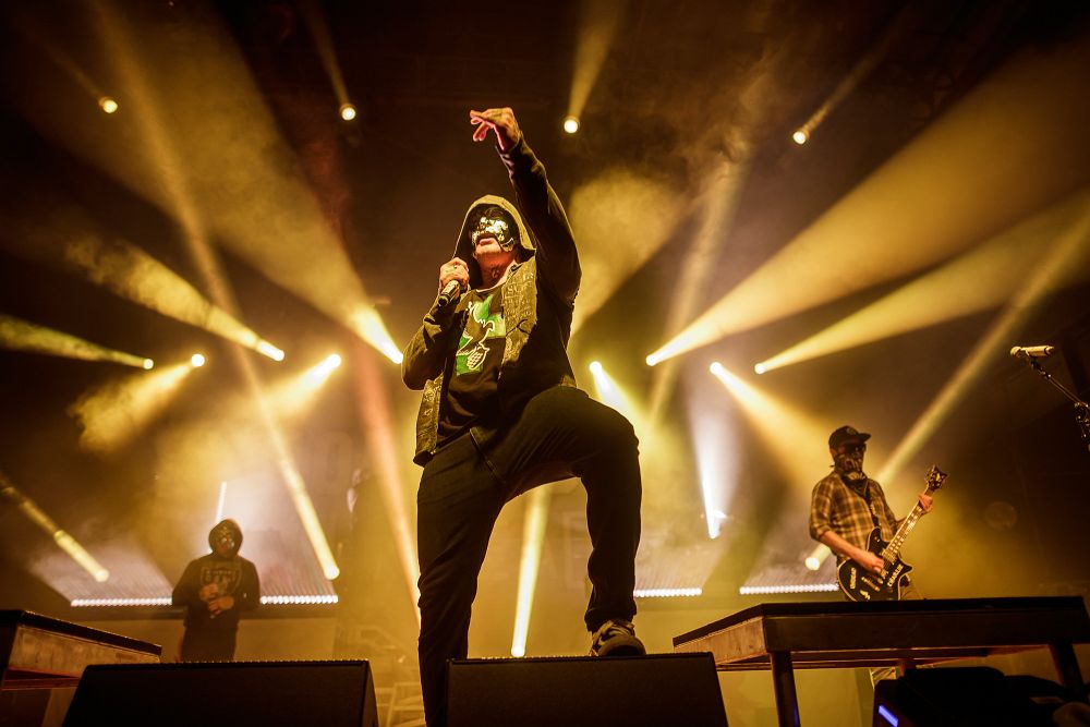 hollywoodundead20