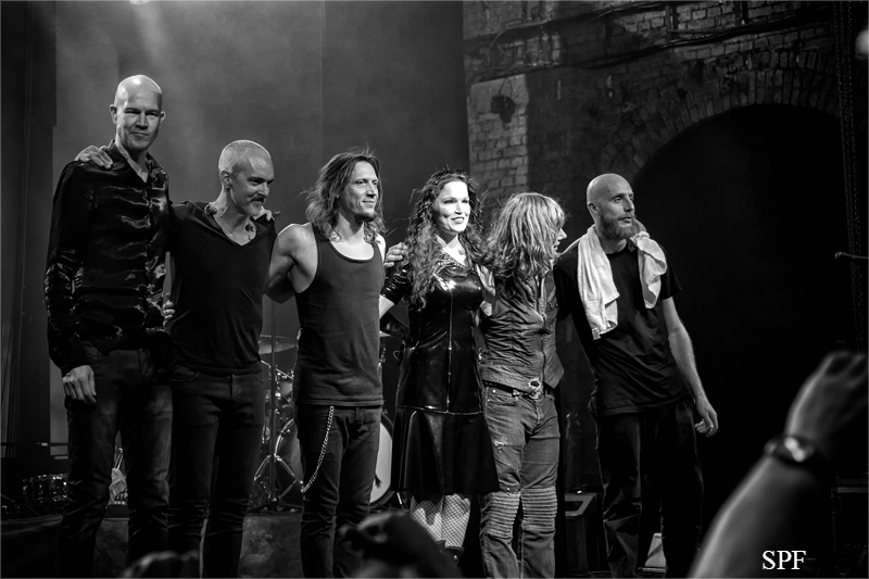 Tarja54