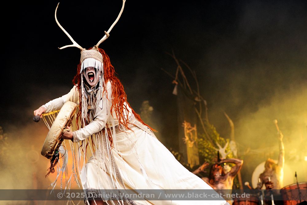 23 heilung D3S8304 klein