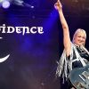 41_instrictconfidence_D4S0139_klein