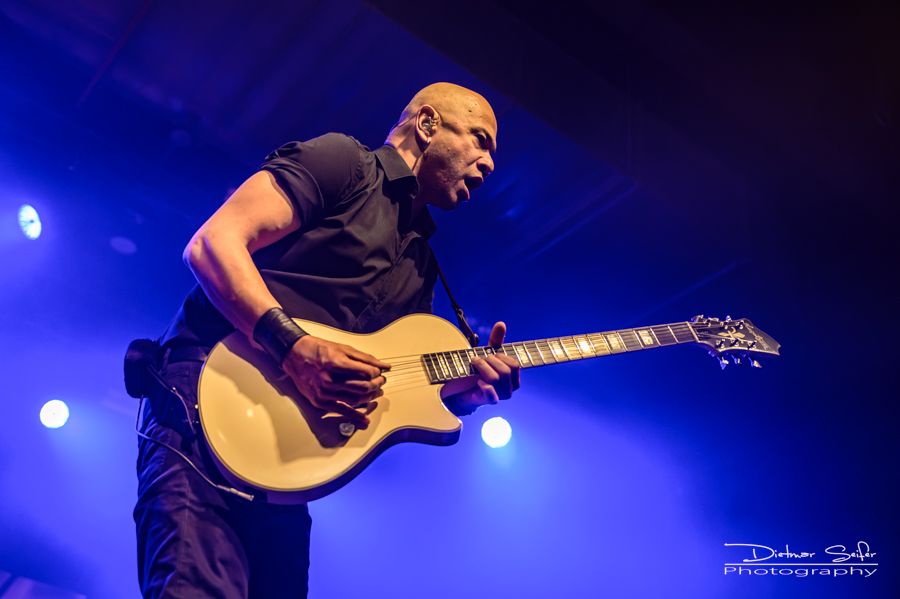 20251211 211734 Danko Jones