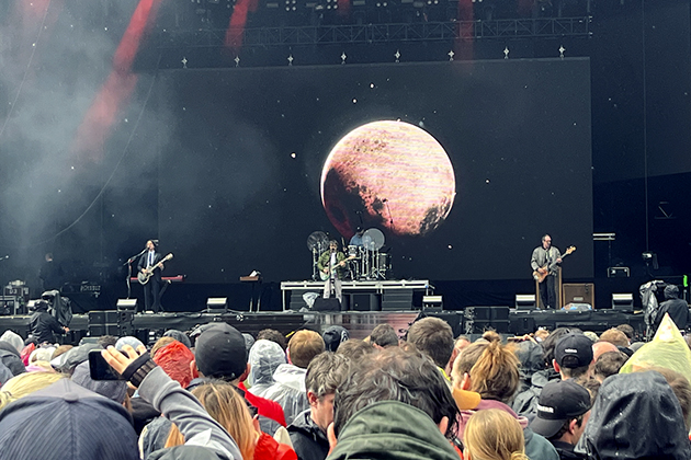 02 weezer