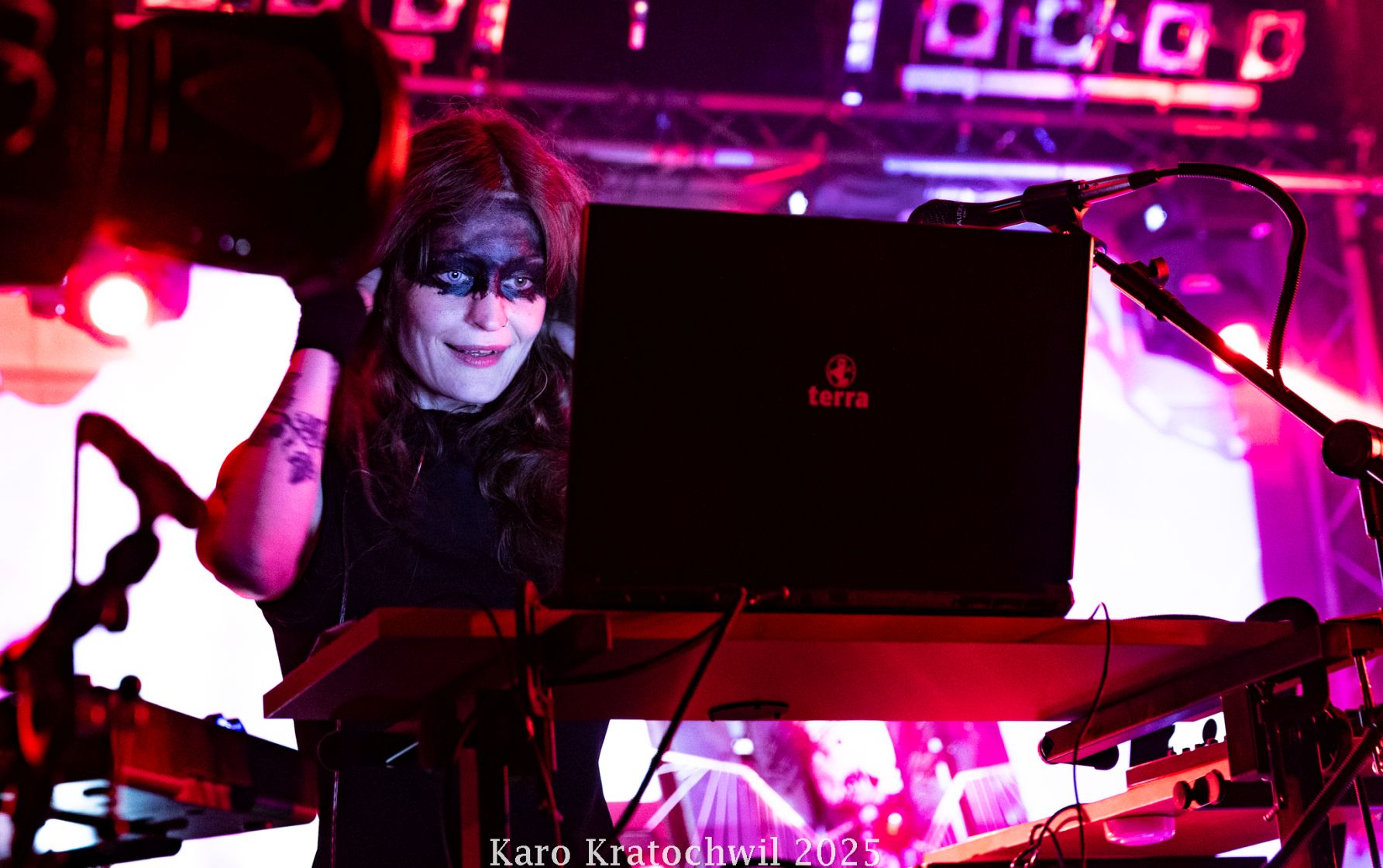 fix8sed8 karo kratochwil 2025 2