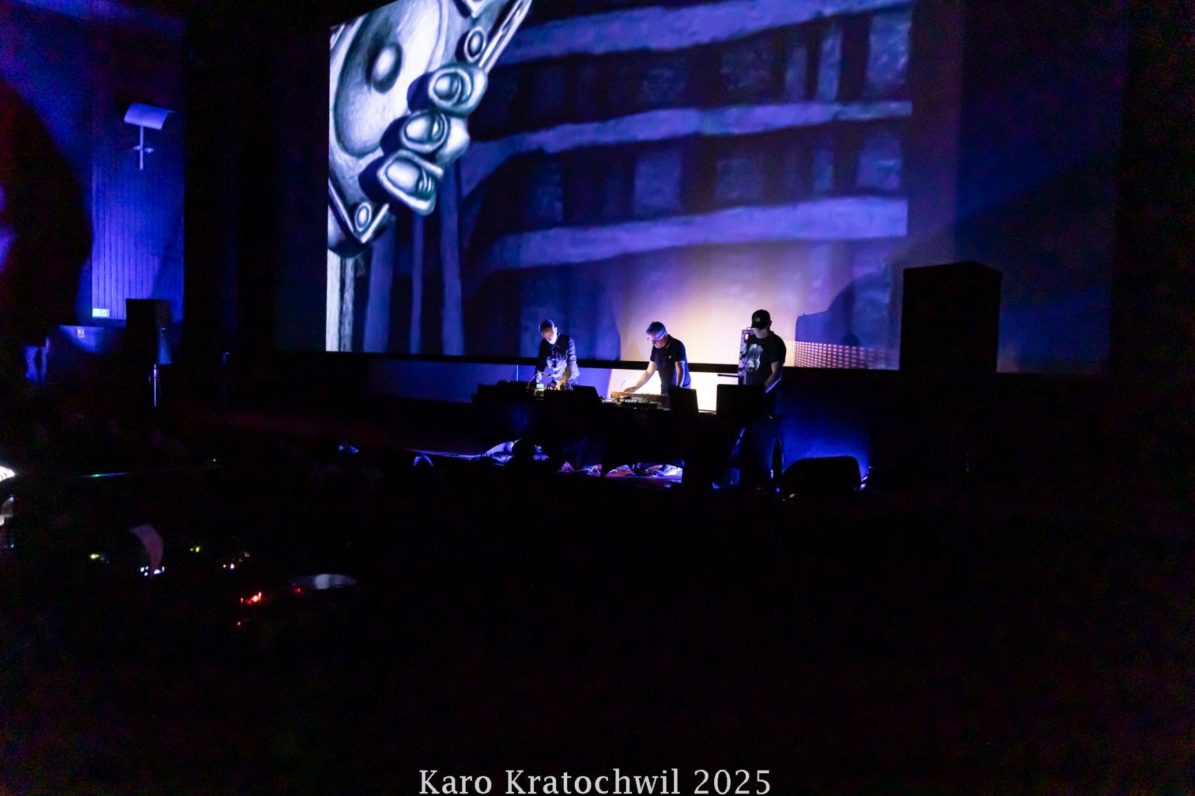 job karma karo kratochwil 2025 11