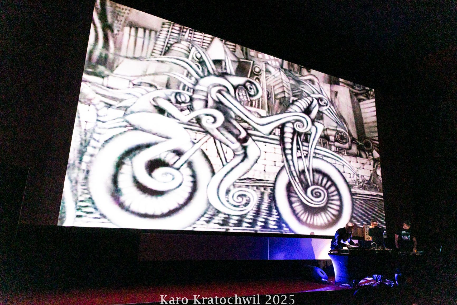 job karma karo kratochwil 2025 2