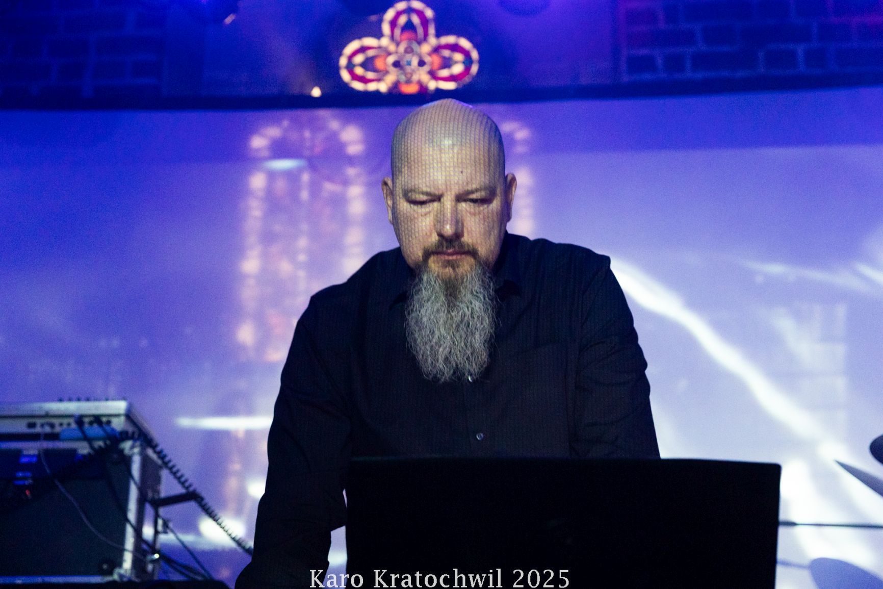 moan karo kratochwil 2025 1