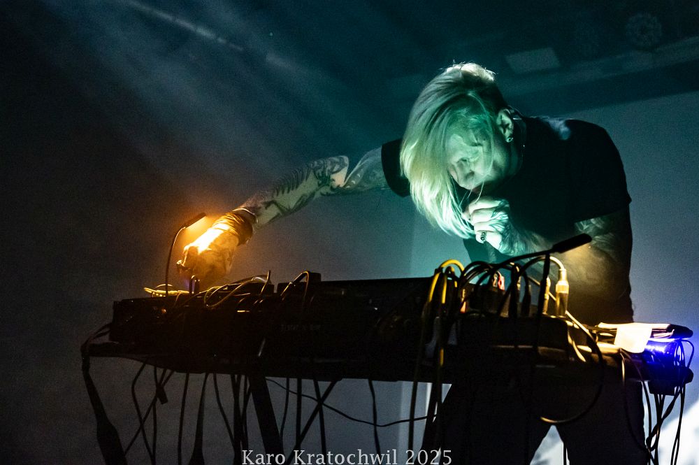 audiotrauma statiqbloom  karo kratochwil 2025 2