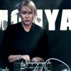 17_monya_D4S2150_klein