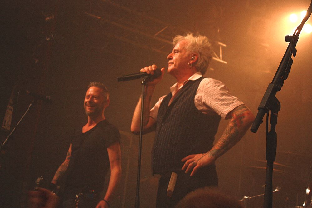 universum25 byIrynaKalenska10