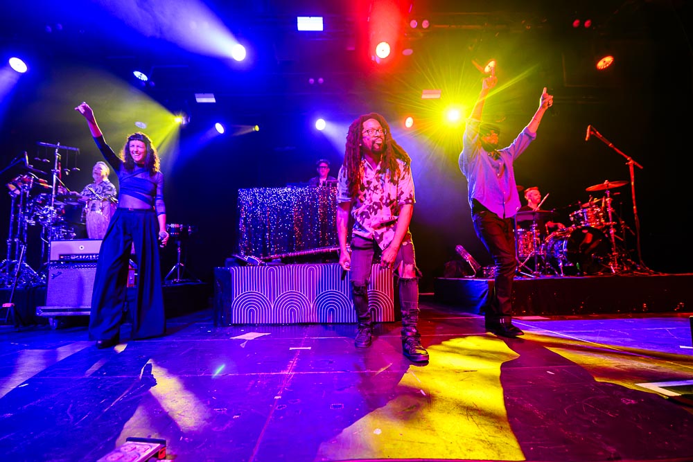 260726 ThieveryCorporation CarlswerkVictoria Koeln 4907