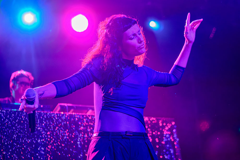 260726 ThieveryCorporation CarlswerkVictoria Koeln 4915
