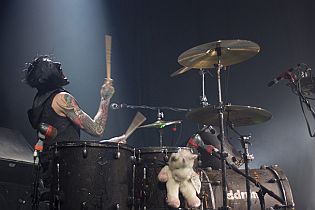 combichrist12