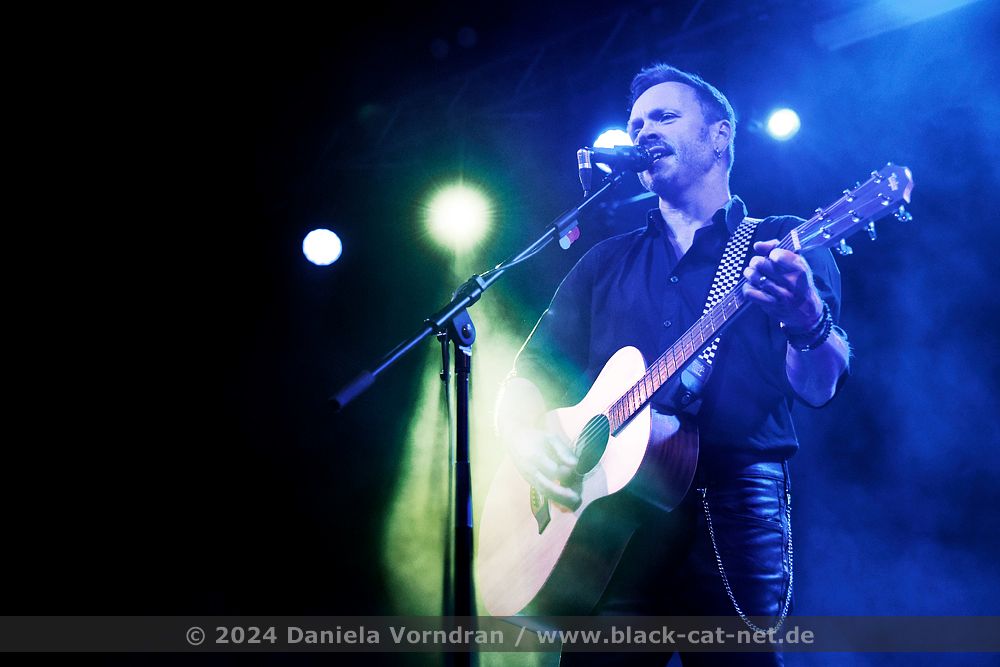 sono 2026 part2 solo live intro D4S7576 klein