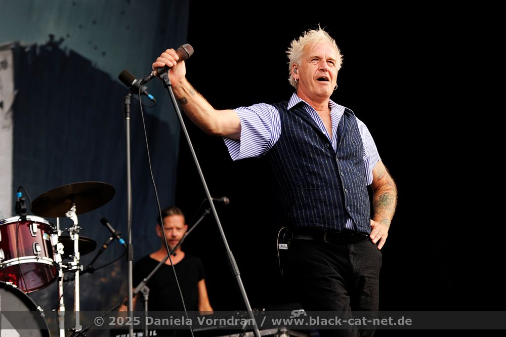 universum25 meraluna2025 D3S7917 klein